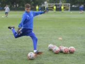 ������ ��������� �� ������� Nike Football (���������� + ������ ��� ������ ��� �������� �����) ��� ����� 12 - 17 ���