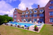 ����� ����������� ����� � Harrow House (Swan�ge) ��� ������� � ��������