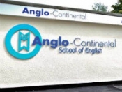 ������ ����� ����������� �����  � Anglo-Continental School ��� ����� 10 - 16 ��� � ������� 16 - 17 ���