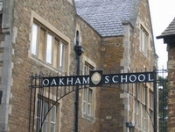 ������ ����� ����������� ����� � ������� ����� Oakham School ��� ����� 12 - 17 ��� (8-17 ������)