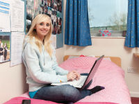 ��������� Foundation ��� University of Surrey ��� ��������� � 17 ���