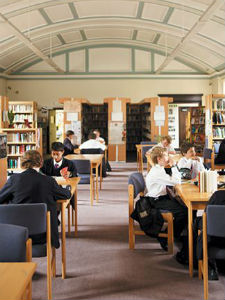 Kings College Wimbledon