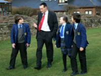 ��������� ���������� ����� - ������� Handcross Park School