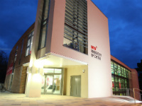 ��������� ���������� � ������������ University of Exeter (INTO) ��� ��������� � 16 ���