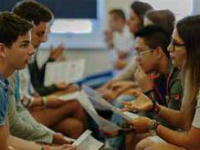 ������ ������������� ����� � ���������� ���� � Chelsea Independent College ��� ����� 14 - 17 ���