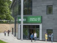 ��������� ���������� � ������������ � University of Stirling (INTO) ��� ��������� �� 18+ ���