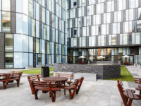������ ����� ����������� ����� � Regent London ��� �������� 16+