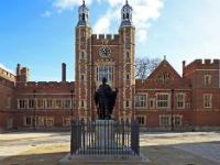 ������ ����� ����������� ����� � ������������� ���������� � ������� ����� Eton College ��� �����