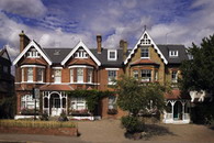 ����� ����������� ����� � Wimbledon School of English ��� ��������