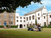 Warminster School