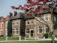 Moreton Hall (+ International Study Centre)