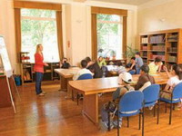 ������ ����� ����������� ����� � St Giles Nottingham (University of Nottingham) ��� ����� 10 - 17 ���