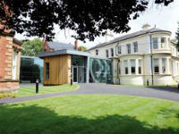 ��������� Foundation ��� Queen&rsquo;s University Belfast (INTO) ��� ��������� �� 17 ���